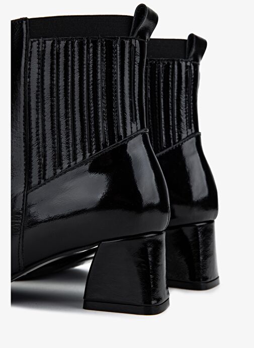 Valmenti Kadın Hakiki Deri Siyah Rugan Topuklu Bot - Görsel 5