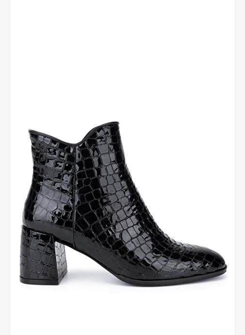 Tamer Tanca Kadın Hakiki Deri Siyah Rugan Klasik Bot - Görsel 2