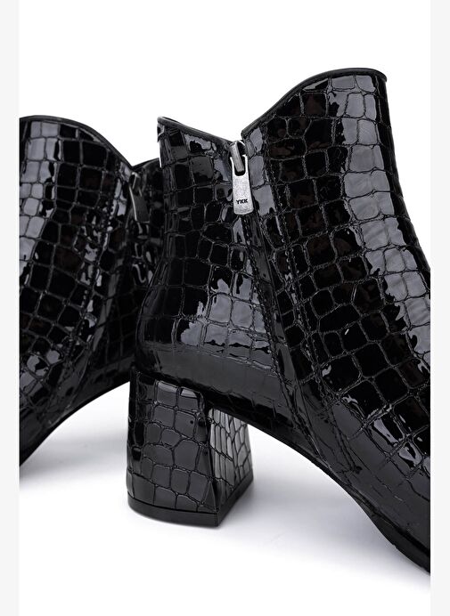 Tamer Tanca Kadın Hakiki Deri Siyah Rugan Klasik Bot - Görsel 6