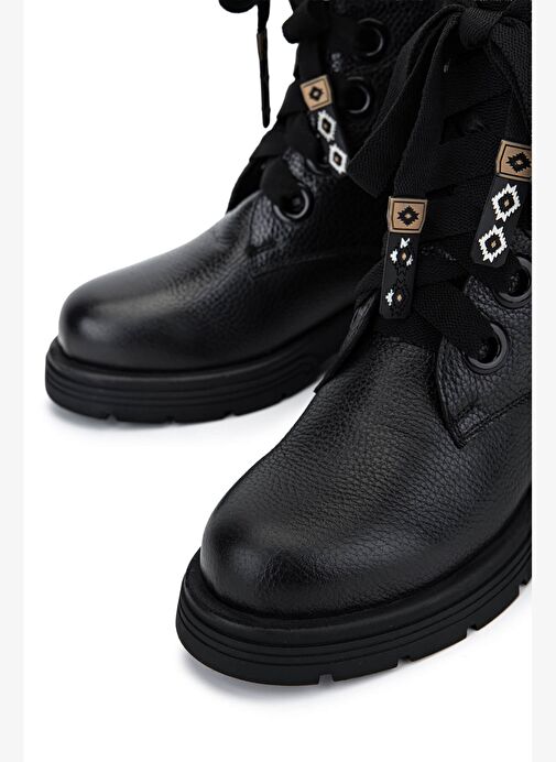 Tamer Tanca Kadın Hakiki Deri Siyah Floter Klasik Bot - Görsel 5