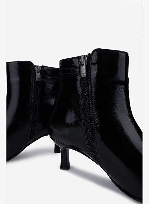 Valmenti Kadın Hakiki Deri Siyah Rugan Topuklu Bot - Görsel 5