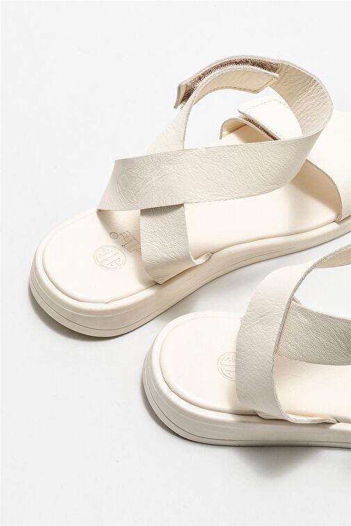 Ekru Deri Kadın Düz Sandalet - Görsel 5