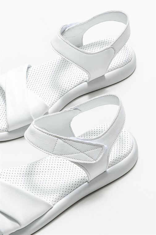 Beyaz Deri Kadın Düz Sandalet - Görsel 5