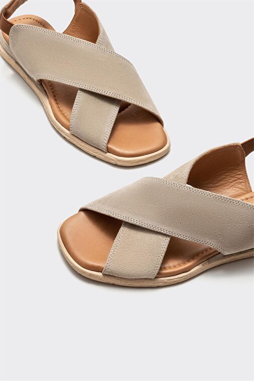 Bej Deri Kadın Düz Sandalet - Görsel 4