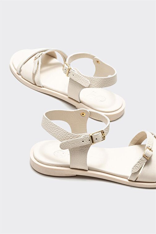 Bej Deri Kadın Düz Sandalet - Görsel 5