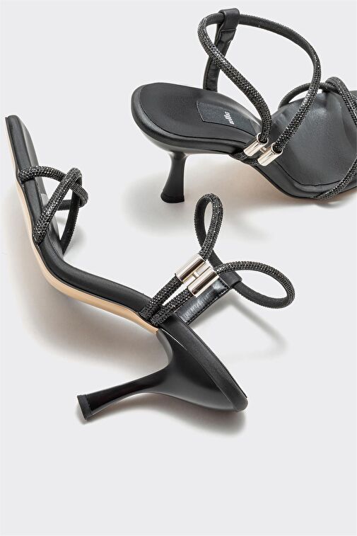 Siyah Kadın Topuklu Sandalet - Görsel 5