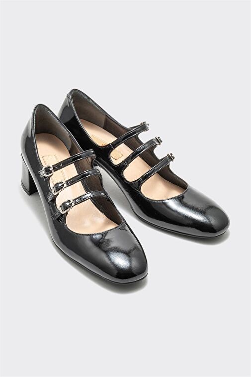 Siyah Deri Kadın Topuklu Ayakkabı - Görsel 3