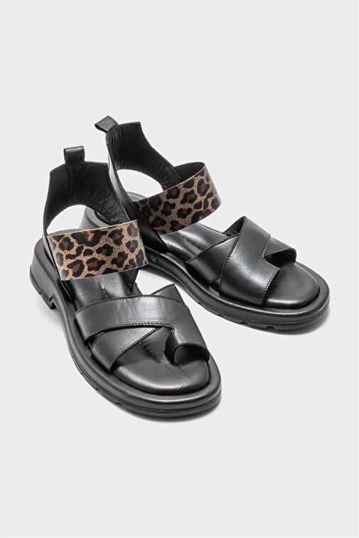 Siyah Deri Kadın Parmak Arası Sandalet - Görsel 3