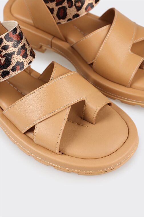 Naturel Deri Kadın Parmak Arası Sandalet - Görsel 6