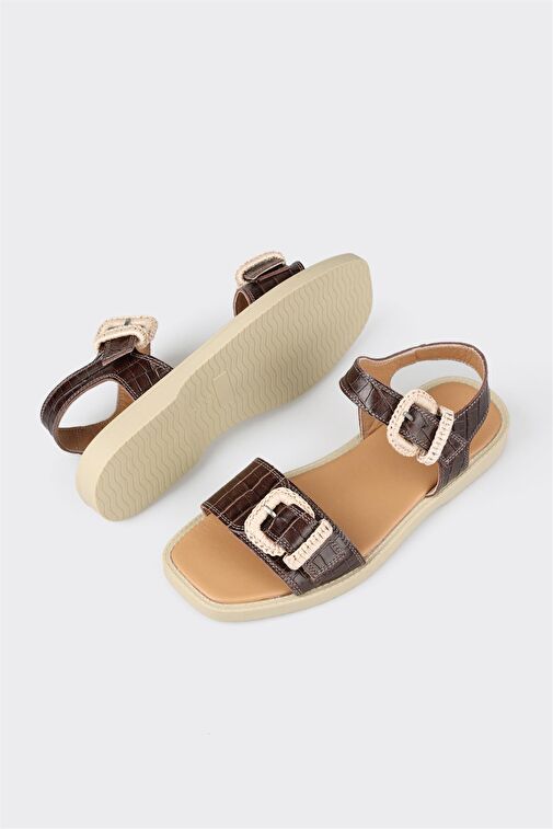 Kahve Deri Kadın Düz Sandalet - Görsel 4