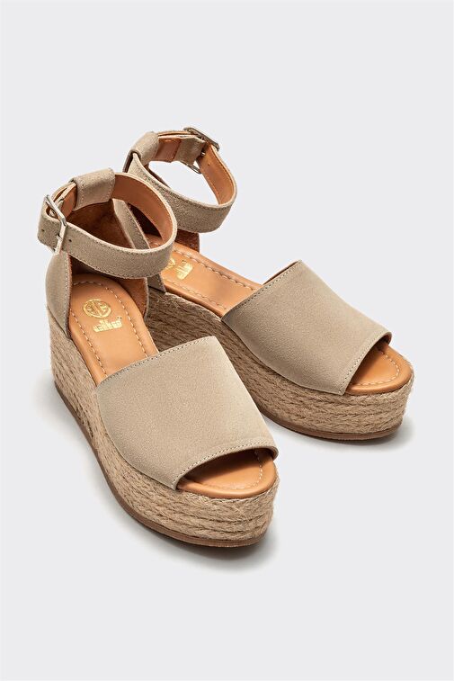 Bej Deri Kadın Dolgu Topuklu Sandalet - Görsel 3