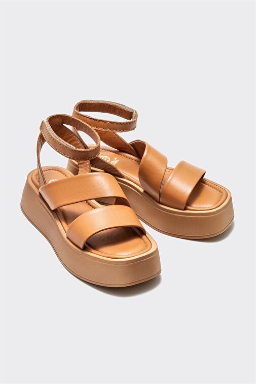 Elle Siyah Kadın Deri Dolgu Topuk Sandalet MELCHIE - Görsel 3