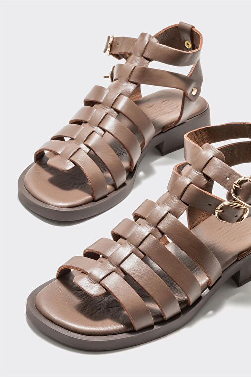 Kahve Deri Kadın Düz Sandalet - Görsel 4