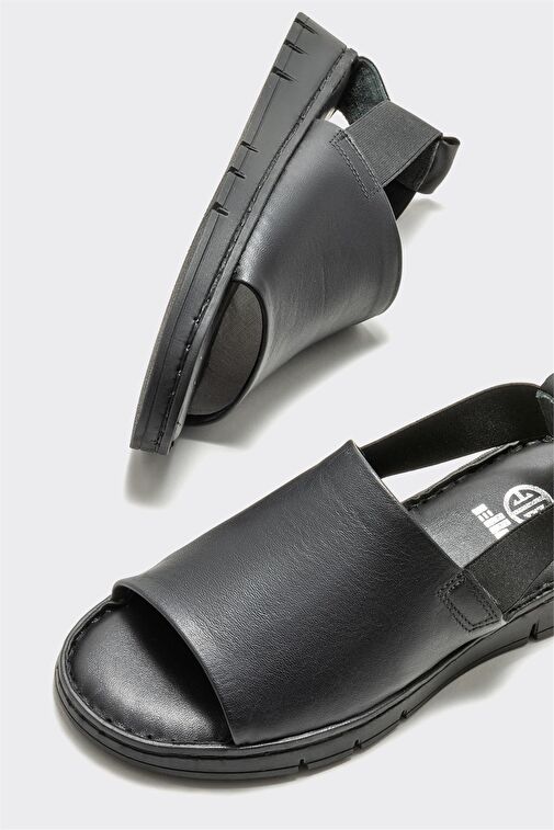 Siyah Deri Kadın Spor Sandalet - Görsel 4