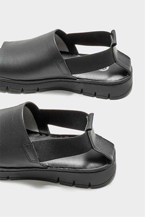 Siyah Deri Kadın Spor Sandalet - Görsel 5