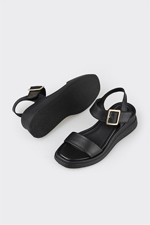 Siyah Deri Kadın Dolgu Topuk Sandalet - Görsel 4