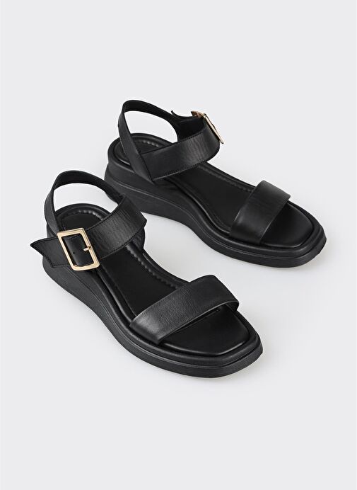 Siyah Deri Kadın Dolgu Topuk Sandalet - Görsel 3