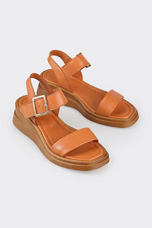 Taba Deri Kadın Dolgu Topuk Sandalet - Görsel 3