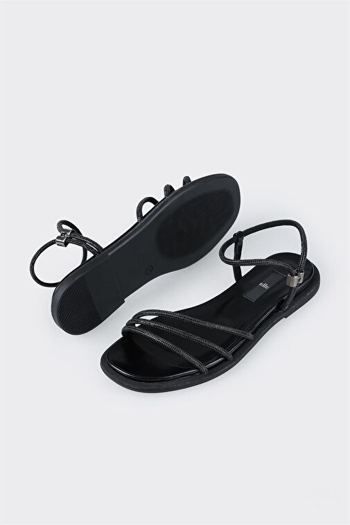 Siyah Kadın Düz Sandalet - Görsel 4