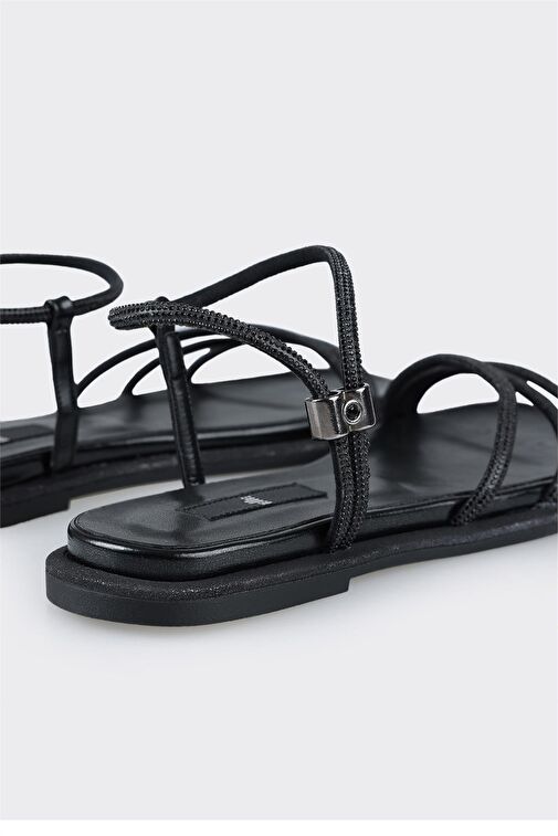 Siyah Kadın Düz Sandalet - Görsel 5