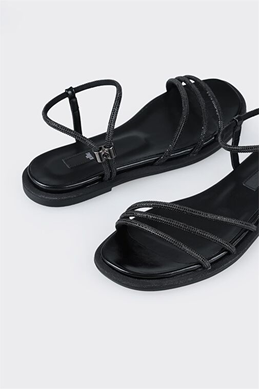 Siyah Kadın Düz Sandalet - Görsel 6