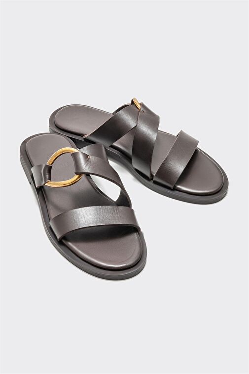 Siyah Deri Kadın Terlik - Görsel 3