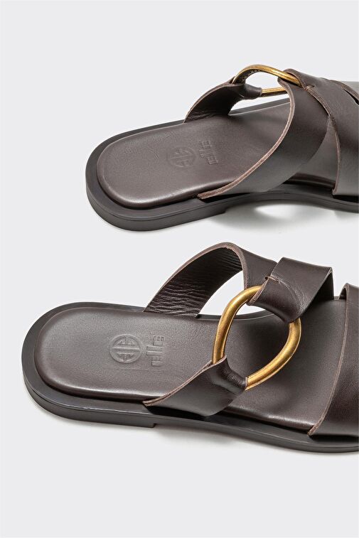 Siyah Deri Kadın Terlik - Görsel 4