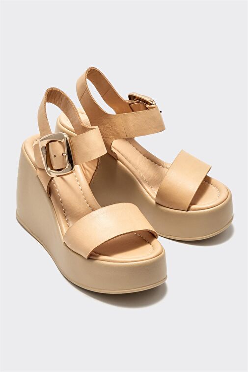 Naturel Deri Kadın Dolgu Topuk Sandalet - Görsel 3