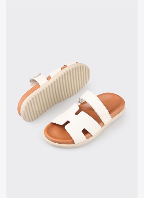 Ekru Deri Kadın Düz Terlik - Görsel 5