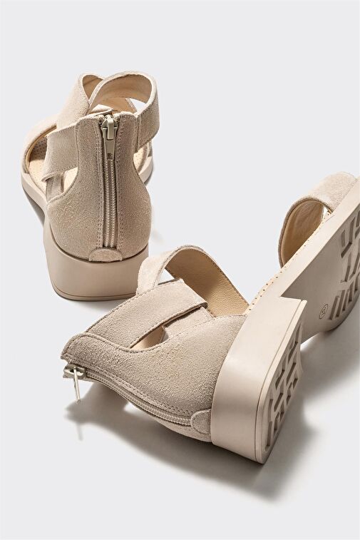 Bej Deri Kadın Düz Sandalet - Görsel 5