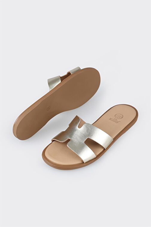 Siyah Deri Kadın Düz Terlik - Görsel 4