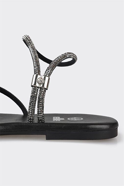 Siyah Kadın Parmak Arası Sandalet - Görsel 6