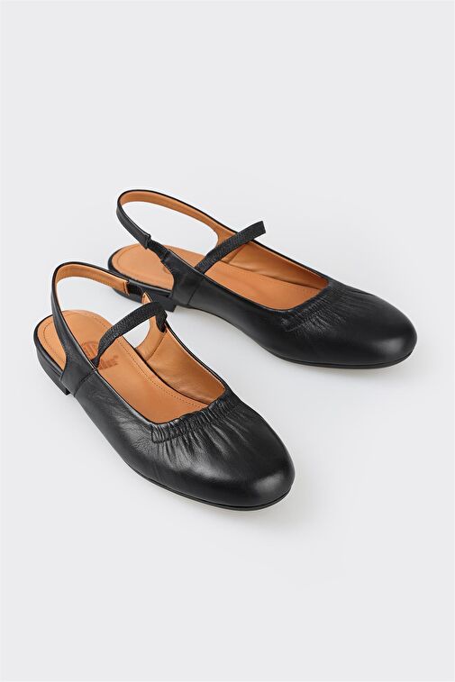 Siyah Deri Kadın Babet - Görsel 3