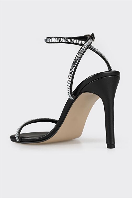 Siyah Kadın Topuklu Sandalet - Görsel 4