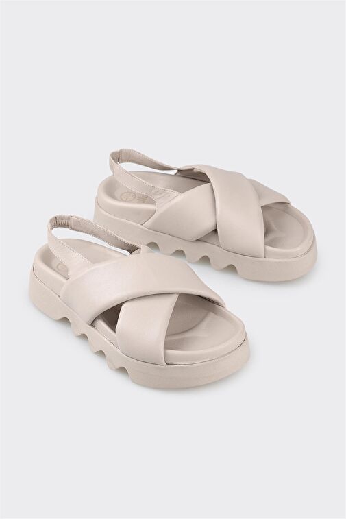 Gri Deri Kadın Spor Sandalet - Görsel 4