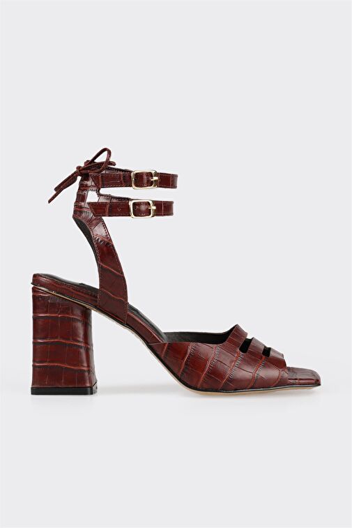 Kahve Deri Kadın Topuklu Sandalet - Görsel 2