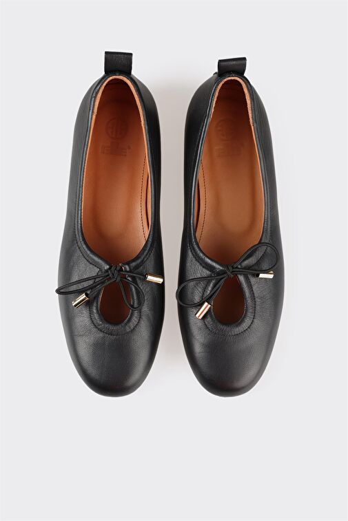 Siyah Deri Kadın Babet - Görsel 5