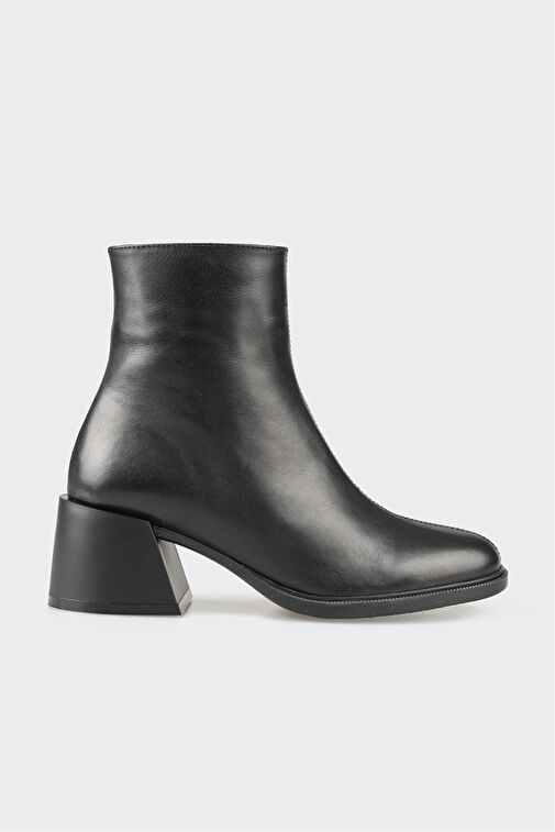 Siyah Deri Kadın Topuklu Bot - Görsel 2