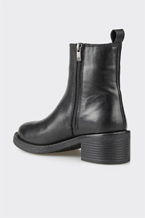 Siyah Deri Kadın Topuklu Bot - Görsel 3