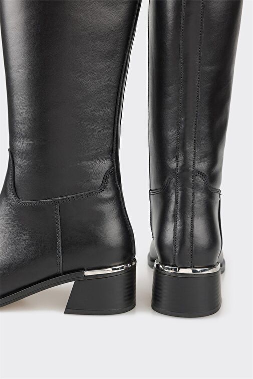 Siyah Deri Kadın Çizme - Görsel 5