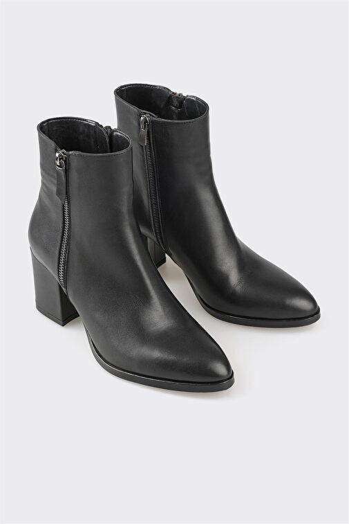 Siyah Deri Kadın Klasik Bot - Görsel 3