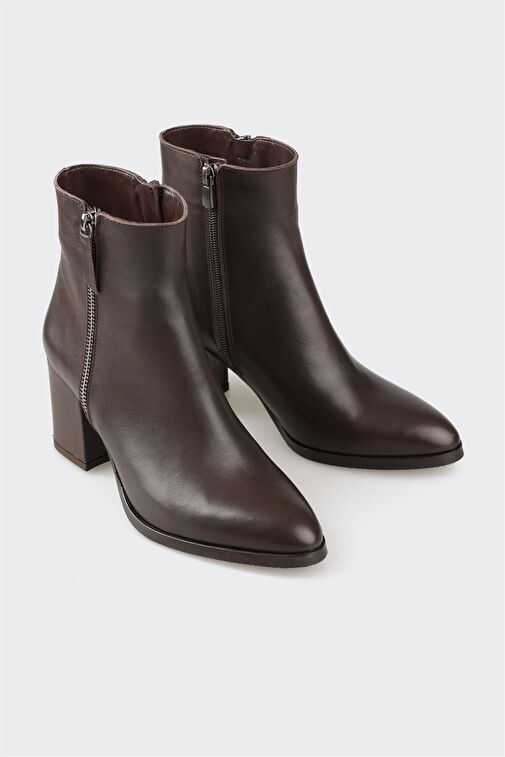 Kahve Deri Kadın Klasik Bot - Görsel 4