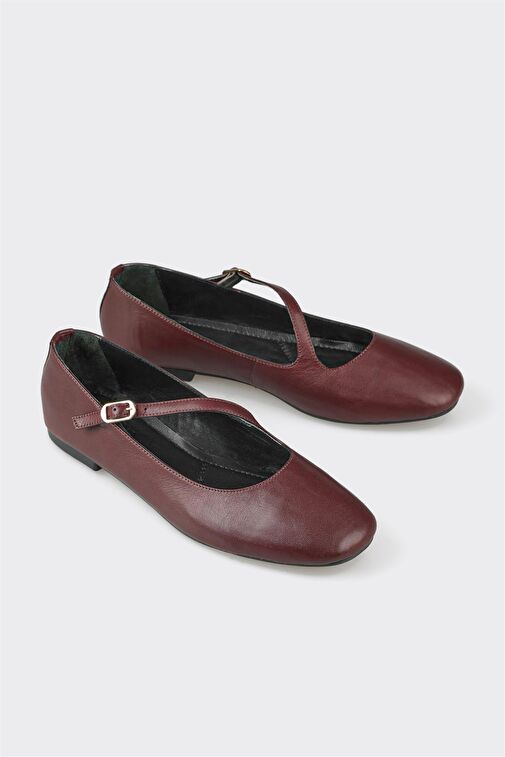 Bordo Deri Kadın Günlük Ayakkabı - Görsel 3