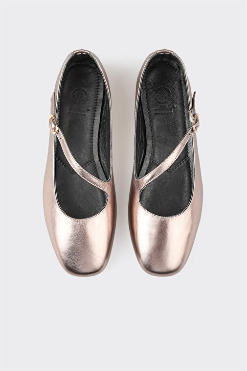 Bronz Deri Kadın Günlük Ayakkabı - Görsel 5