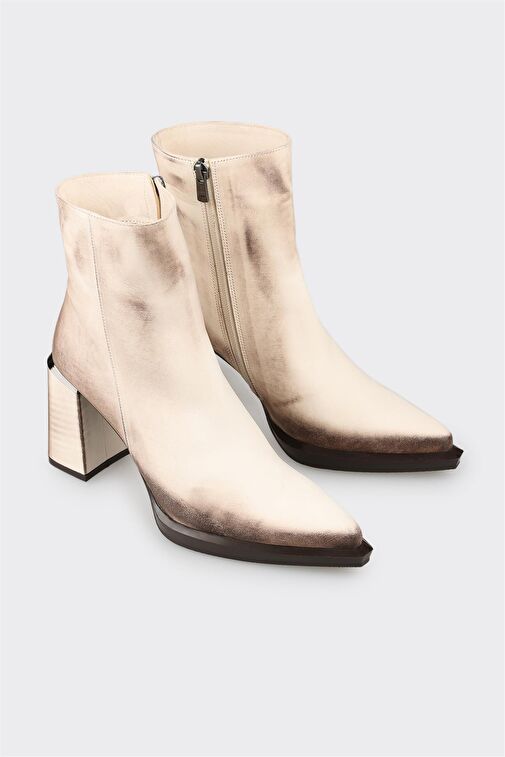 Ekru Deri Kadın Topuklu Bot - Görsel 3