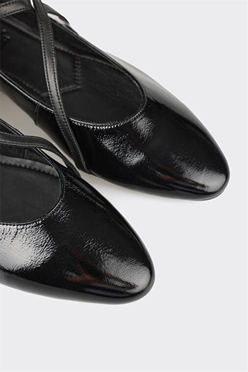 Siyah Deri Kadın Günlük Ayakkabı - Görsel 6