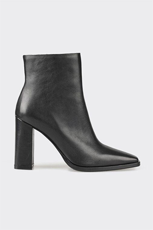 Siyah Deri Kadın Topuklu Bot - Görsel 2