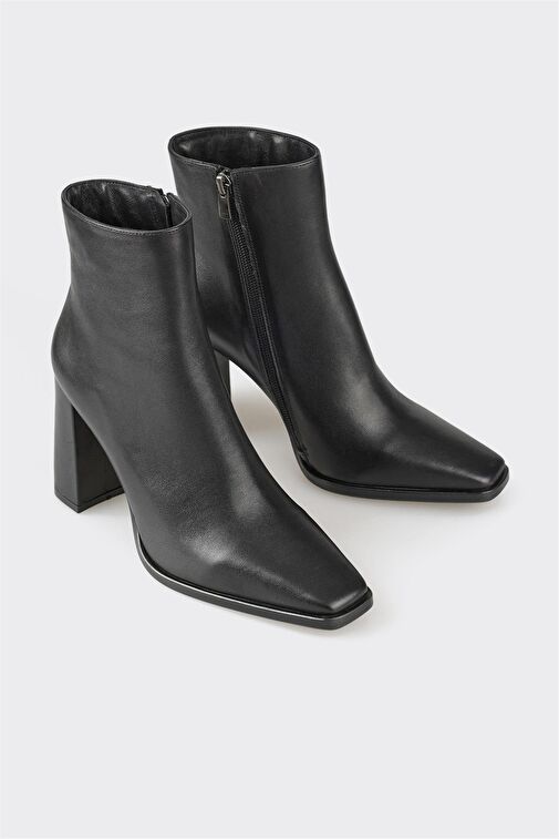 Siyah Deri Kadın Topuklu Bot - Görsel 3