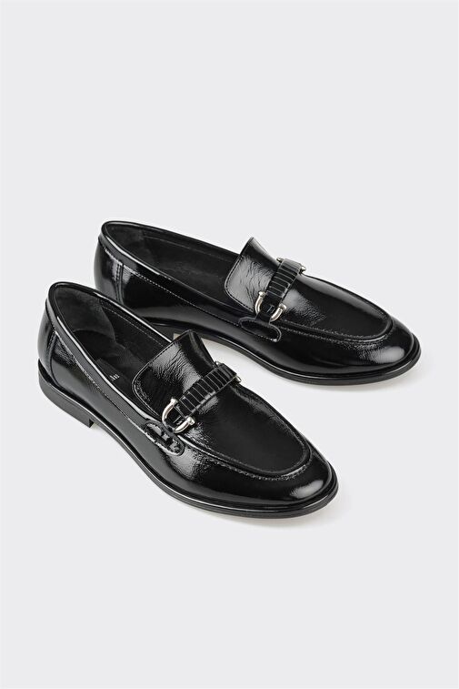 Elle Siyah Kadın Rugan Günlük Ayakkabı YUMIDE - Görsel 3