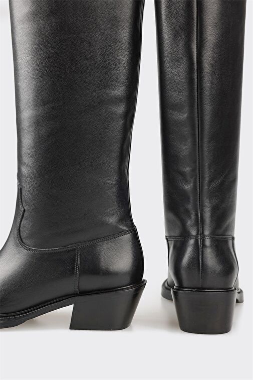 Siyah Deri Kadın Çizme - Görsel 5